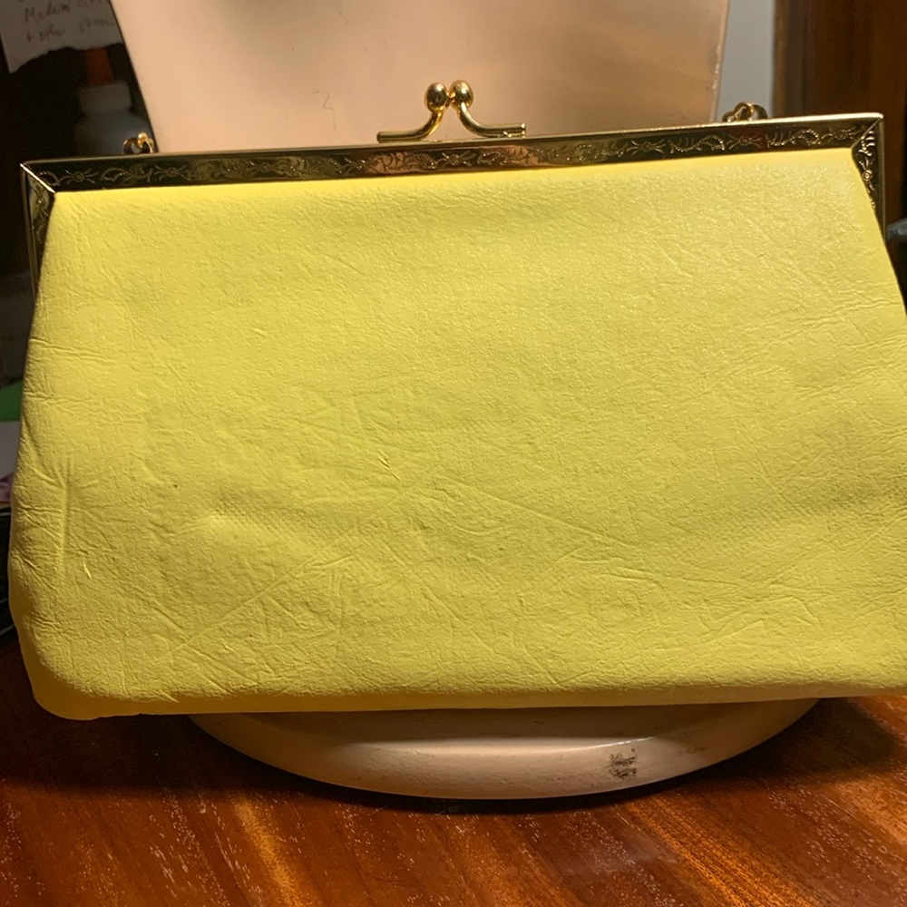 50’s 60’s VIBRANT LEMON LEATHERETTE YELLOW PURSE BAG CLUTCH,CHAIN HANDLE - Picture 4 of 16